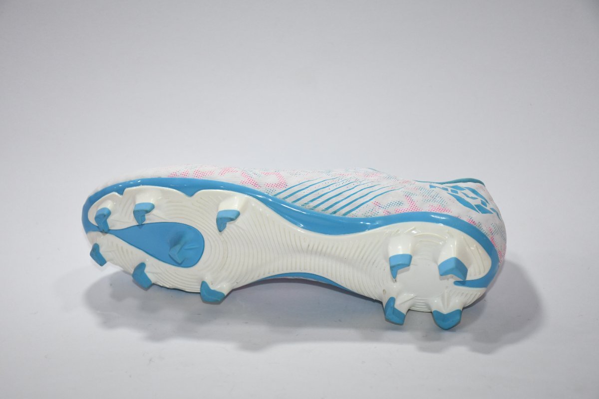Nivia Football Shoes